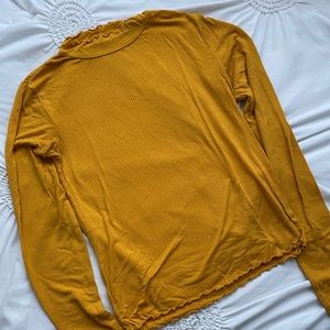 Yellow Top✨3 for $20✨